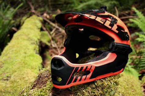 Tested: Bell Super 2R Helmet 